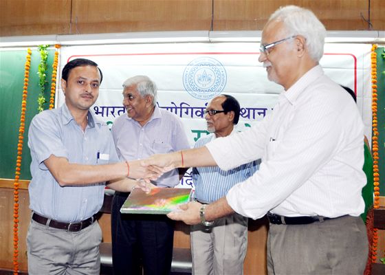 Hindi Diwas 2016